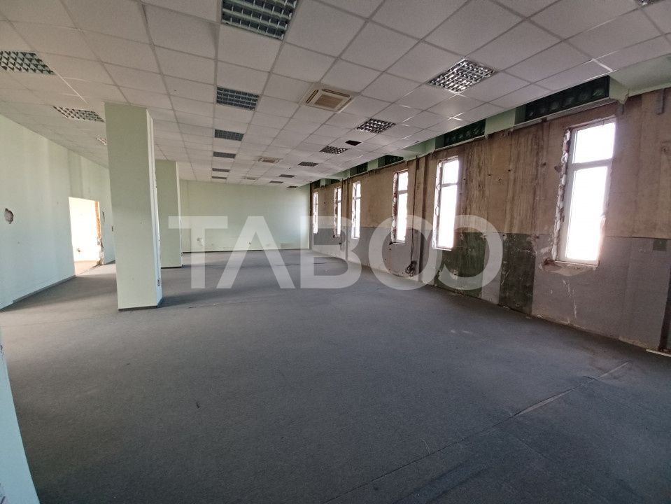 Spatiu de birouri pe Mihai Viteazul Sibiu compartimentare dupa nevoi – fotografia 6 din 17