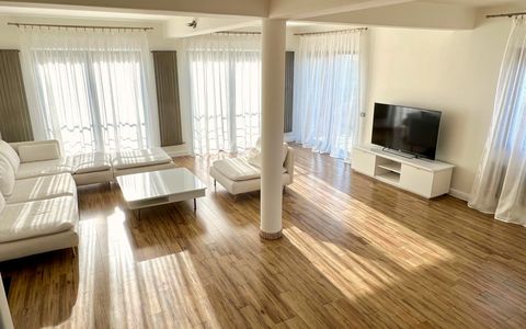Penthouse cu garaj, 2 parcari si mansarda in Zorilor