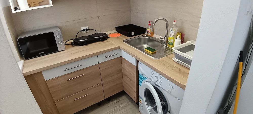 Garsoniera de inchiriat | Lipovei | Etaj 2 | Mobilat si utilat | – fotografia 3 din 5