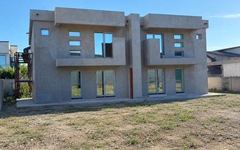 Casa P+1, parte din duplex, 116mp utili, 240mp teren, Bariera Valcii