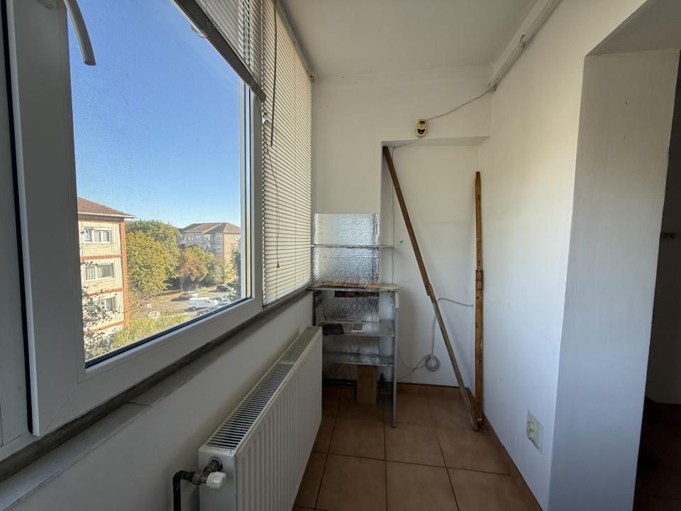 Apartament cu 3 camere, decomandat, 2 balcoane - Soarelui – fotografia 7 din 11