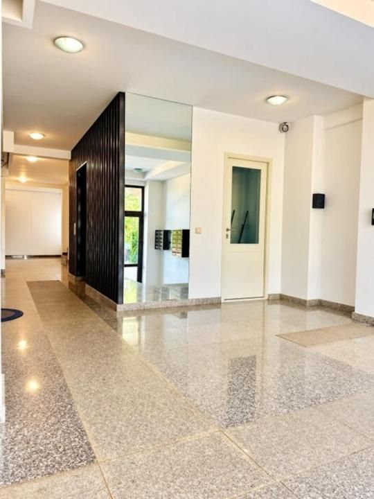 3 Camere de inchiriat | Sisesti | Centrala | 90 mp – fotografia 15 din 16