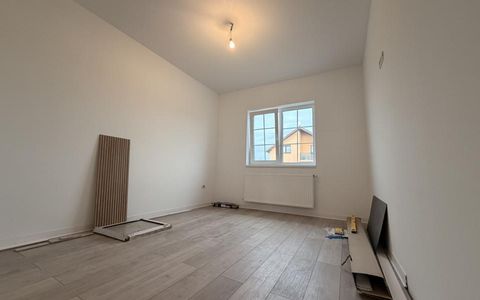 Duplex cu 3 camere, 80 mp utili, 16 mp terasa, 463 mp teren - Sag