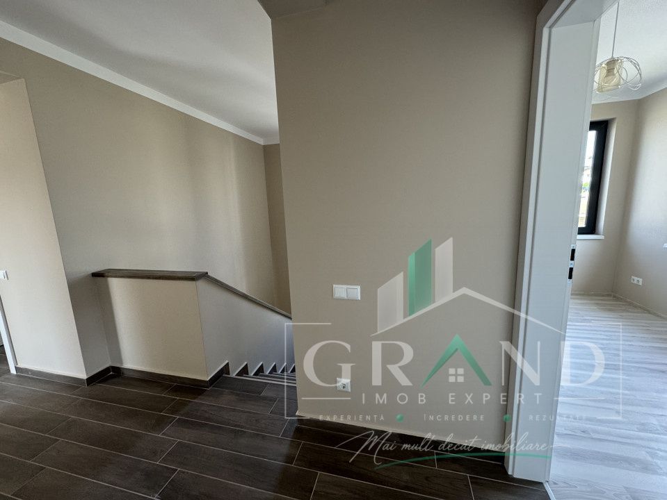 OPORTUNITATE!Casă individuală | 4 camere | 3 băi | Garaj | Terasă | Dezmir – fotografia 11 din 36