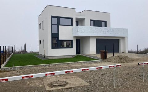 Casă ultramodernă, 192 mp utili, garaj, panoramă | intrare Dezmir