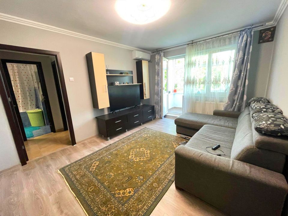 Apartament 2 camere-Podu Ros-Liceul Dimitrie Cantemir – fotografia 1 din 10