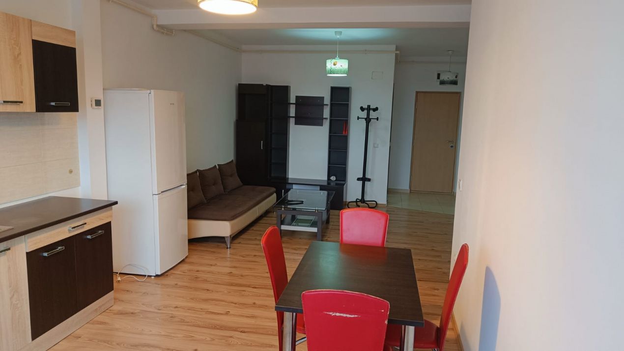 Pret redus - Apartament 2 camere | parcare | zona Stadionului - Floresti – fotografia 3 din 9