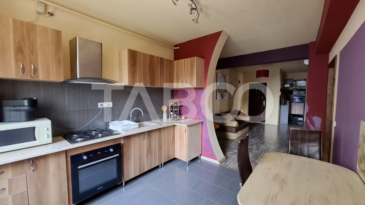Apartament 3 camere 68 mp etaj 1 balcon loc parcare Frunzei Turnisor – fotografia 3 din 16