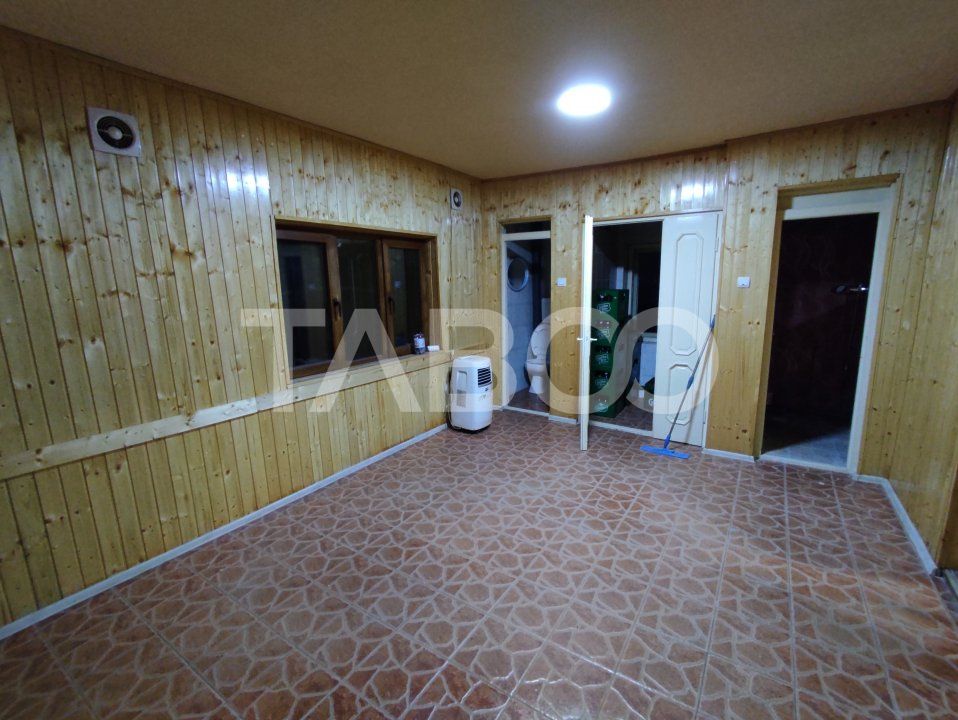 Casa cu spatii comerciale de vanzare in Sibiu Lacul Binder – fotografia 14 din 19