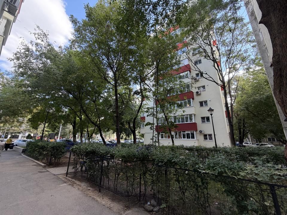 Apartament renovat și mobilat nou | Prima închiriere | Lângă metrou și Sun Plaza – fotografia 3 din 21