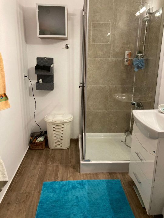 Apartament 2 camere mobilat modern, parcare inclusă, zona Turnișor, Sibiu – fotografia 4 din 5