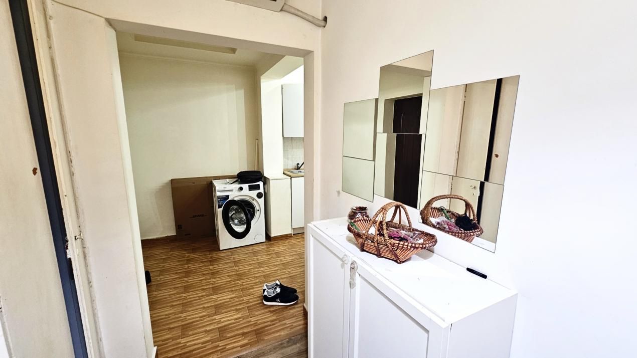 Basarabia-Diham | 2 Camere Decomandat | 53mp | partial mobilat si utilat – fotografia 14 din 23