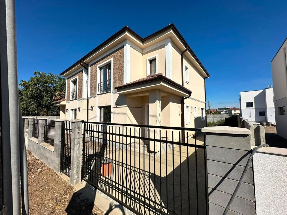 Duplex despartit prin camera tehnica | 4 camere | Toate utilitatile | – fotografia 3 din 18