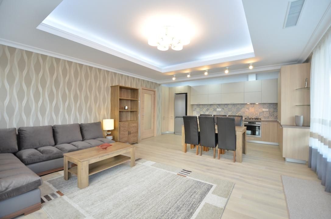 Laguna Residence | 4 camere | Centrala Proprie | Loc Parcare | Vedere Lac | – fotografia 3 din 16