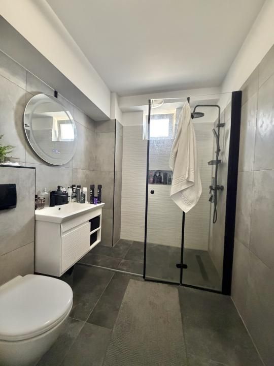 Apartament 3 camere, renovat, lift, 2 bai, zona Modern – fotografia 9 din 14