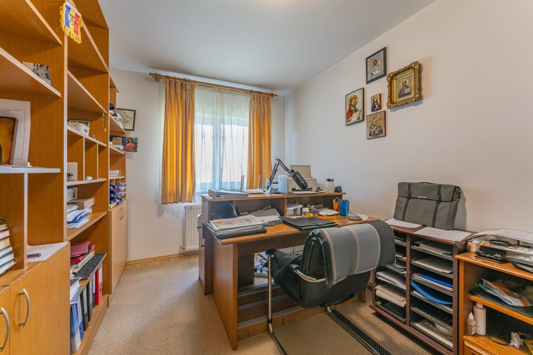 Vilă tip duplex în mijlocul naturii | 6 camere | Garaj, terasă și 5 dormitoare – fotografia 8 din 17