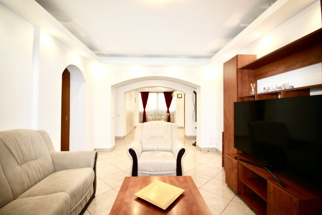 ULTRACENTRAL-UNIVERSITATE APARTAMENT ELEGANT IN INIMA BUCURESTIULUI, 0% COMISION – fotografia 4 din 21