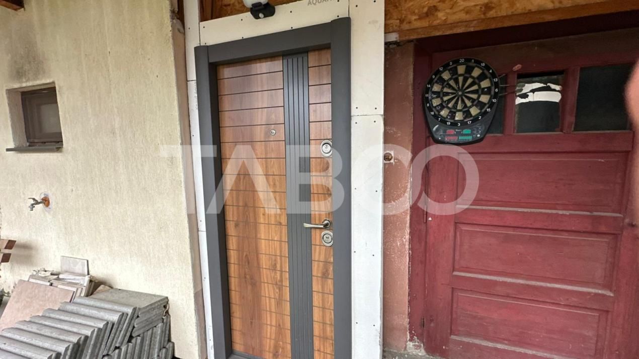 Casa cu acces auto cu 2 apartamente separate garaj  Piata Cluj Sibiu – fotografia 10 din 19