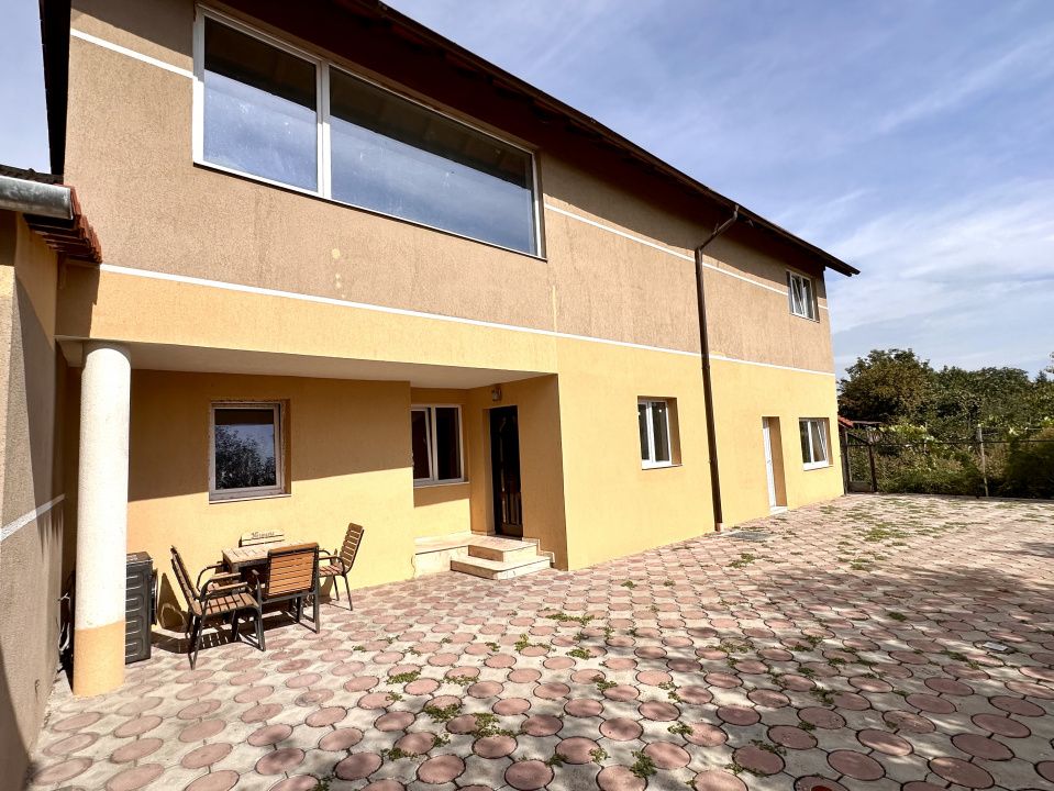 Casa individuala I Centru I 7 camere I de inchiriat I Alba Iulia I – fotografia 1 din 21