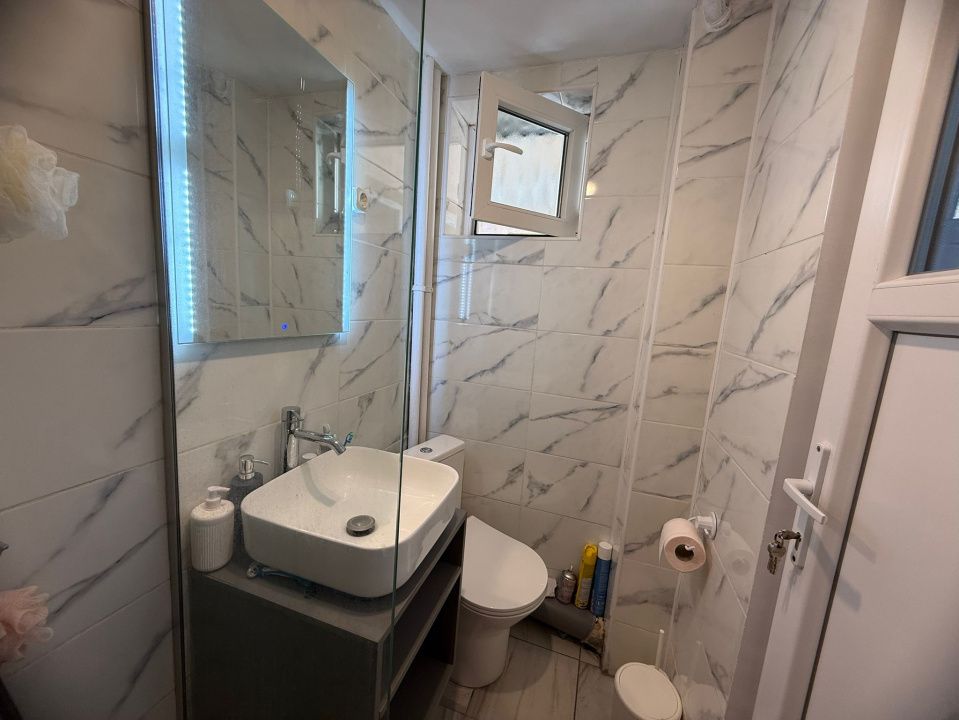 Apartament 2 camere, 30 mp, cartier Valea Rosie, zona Pietei – fotografia 7 din 9