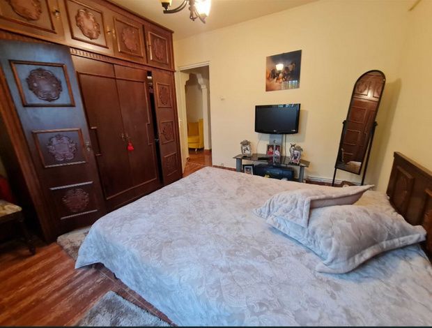 Apartament 3 camere decomandat  zonă Casa de Cultura – fotografia 6 din 8