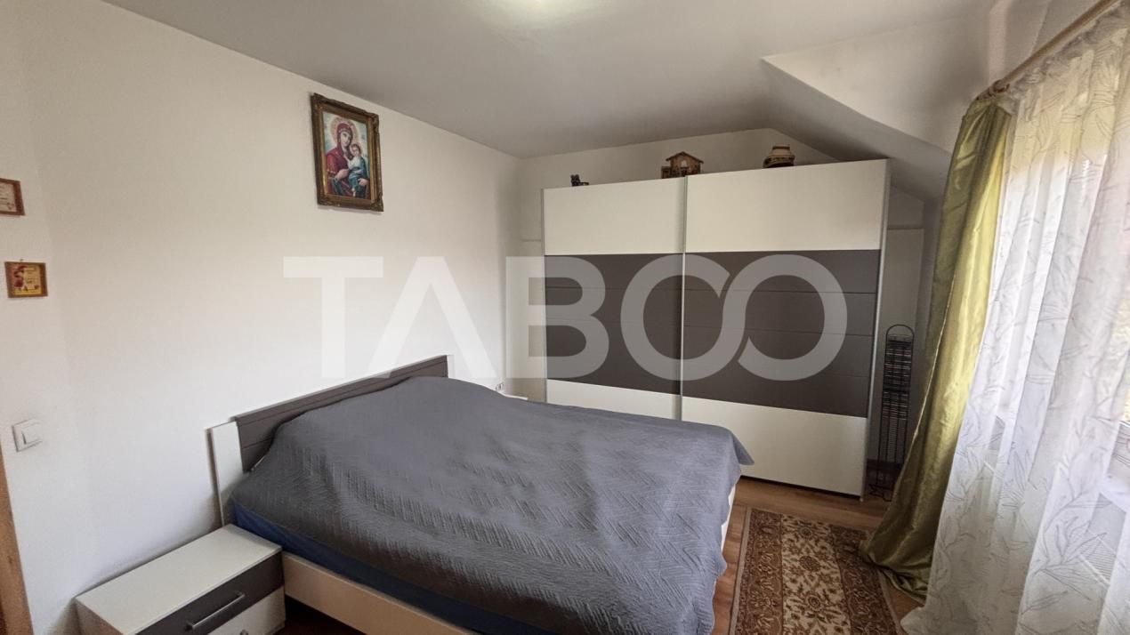 Casa 3 camere decomandate 90mp utili +teren 151 mp in Sura Mare – fotografia 22 din 24