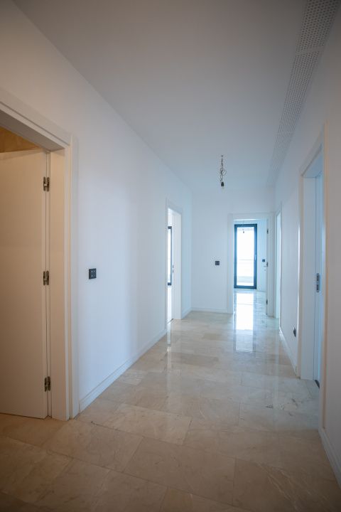 EXCLUSIVITATE Apartament PREMIUM CU VEDERE FRONTALĂ LA MARE – FALEZA NORD – fotografia 8 din 55