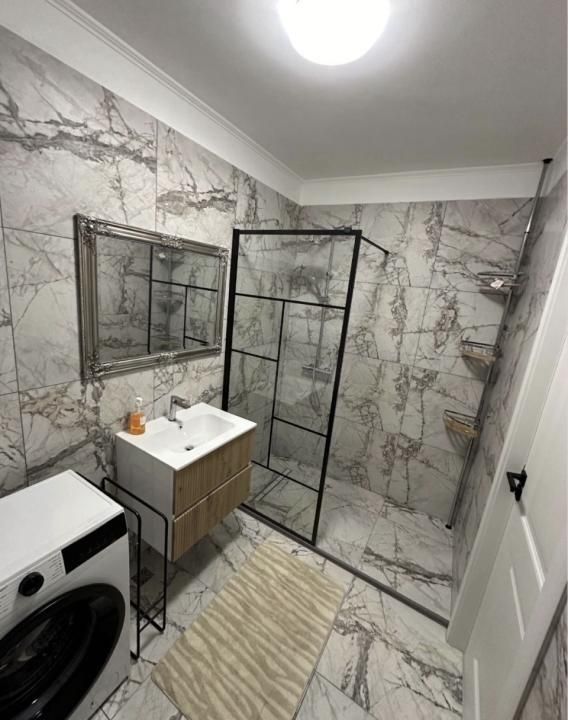 Apartament 2 camere la cheie zona Eroilor Blocurile Albe . – fotografia 6 din 8