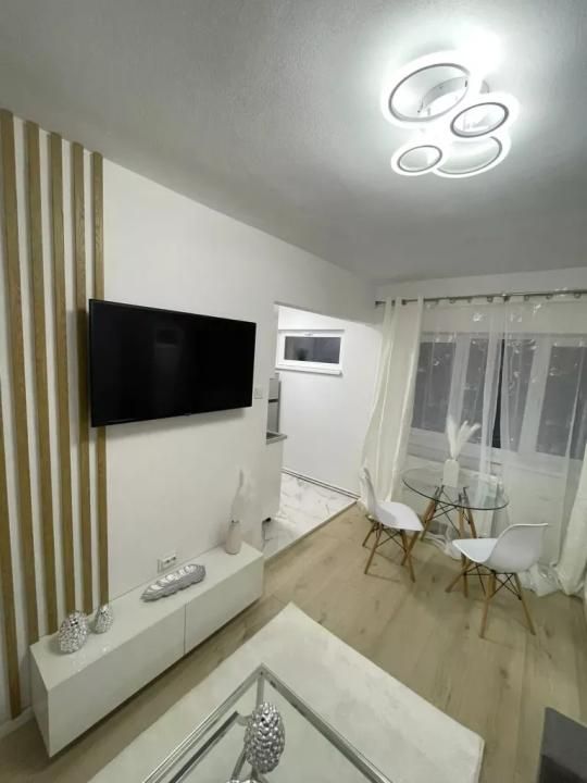 Apartament modern de vanzare 1 camera zona Expo Transilvania! – fotografia 3 din 6