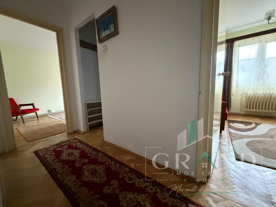 3 CAMERE DECOMANDAT |  BALCON | GARAJ | PIVNIȚĂ | CENTRALĂ PROPRIE | MĂNĂȘTUR – fotografia 11 din 18