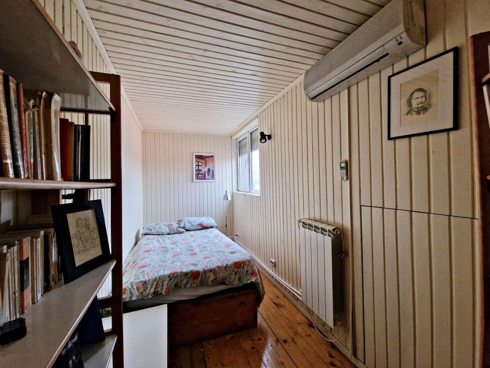 Casa veche renovata, parter+mansarda, curte proprie, Foisorul de Foc – fotografia 20 din 32