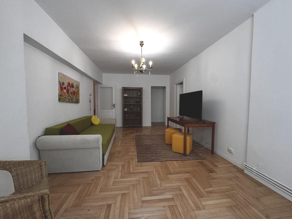 Apartament cu 2 camere si balcon | etaj 1 | Mioritei | de vanzare – fotografia 1 din 13