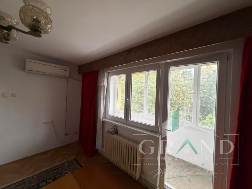 3 CAMERE DECOMANDAT |  BALCON | GARAJ | PIVNIȚĂ | CENTRALĂ PROPRIE | MĂNĂȘTUR – fotografia 9 din 18