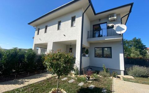 Duplex modern 4 camere, 132 mp, mobilat, utilat-Apahida
