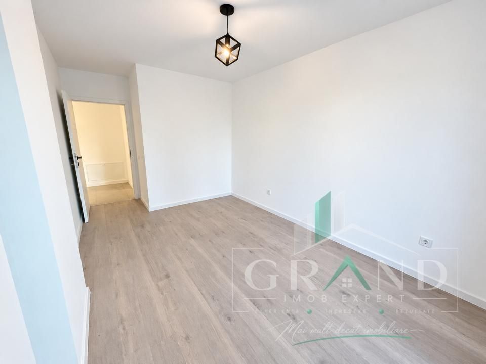Apartament 3 camere de vanzare , Eroilor, Floresti. – fotografia 1 din 7