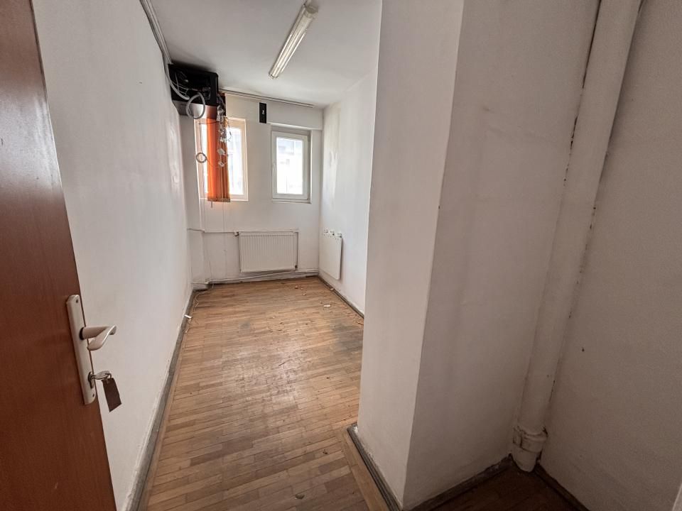 Spatii Birou intre 8 mp - 100 mp - Timpuri Noi - 850 m de Metrou – fotografia 4 din 24