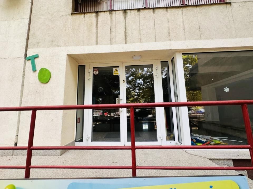 Spatiu Comercial, Parter, Prelungirea Ghencea – fotografia 3 din 11