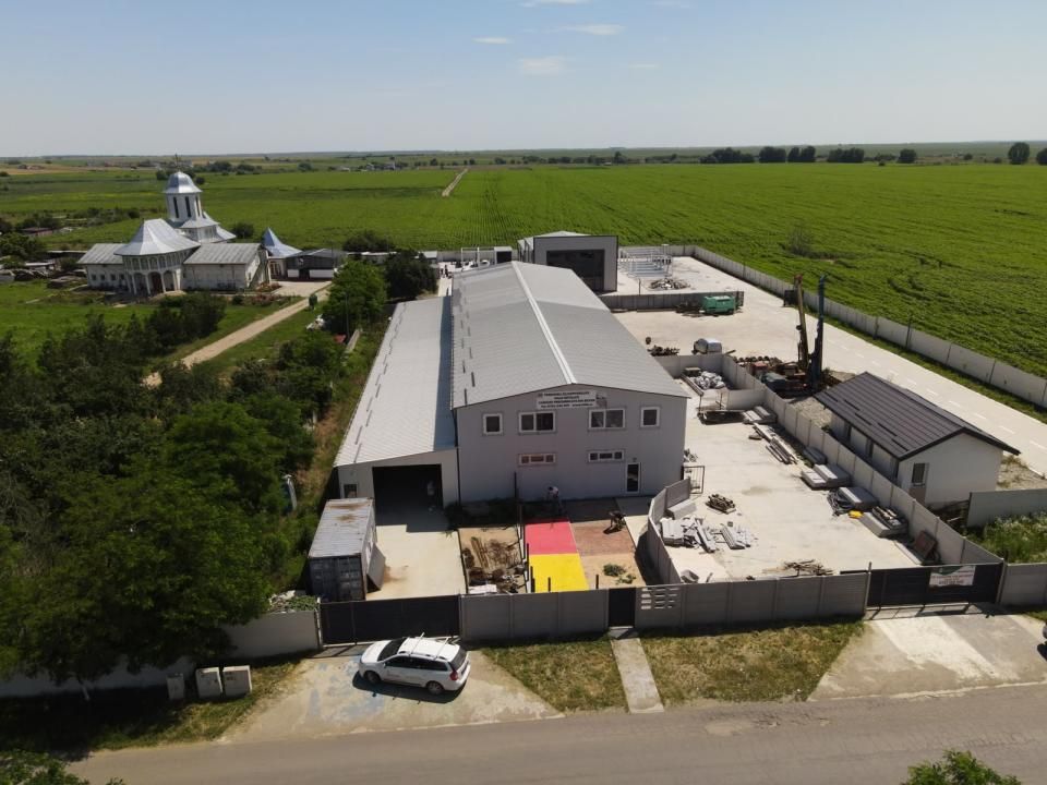 Vanzare Hala Industriala 330mp - teren 1016mp - zona Manastire – fotografia 1 din 6