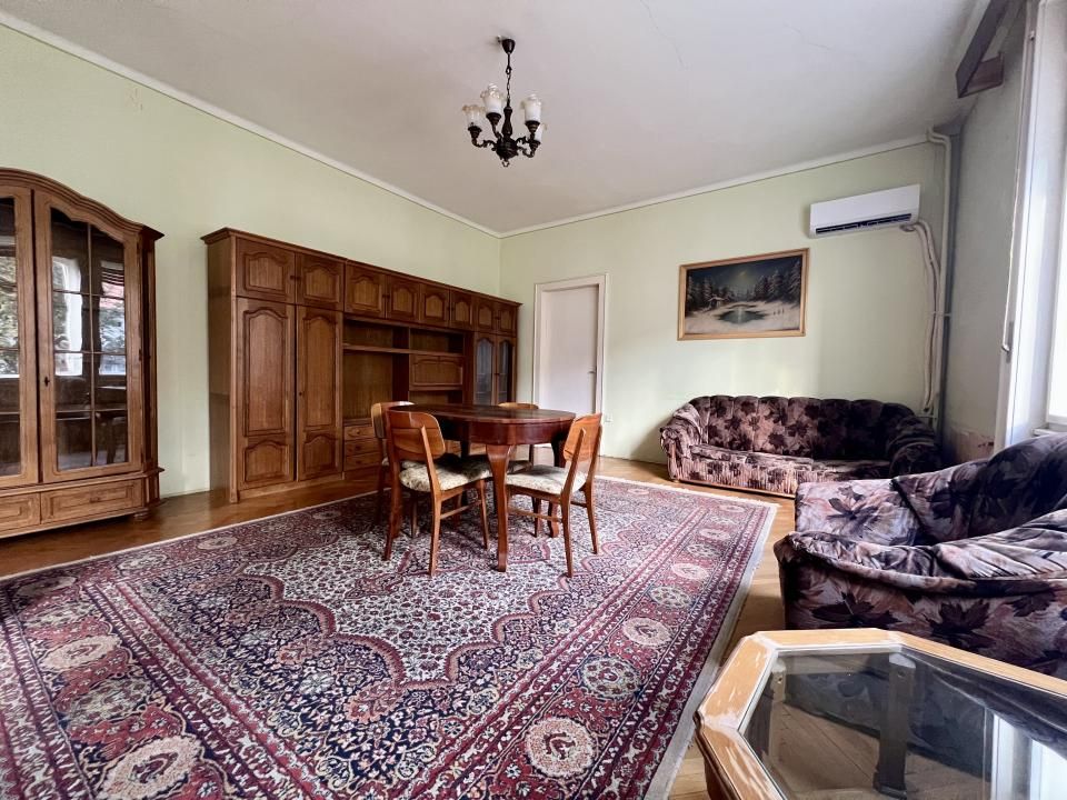 Apartament 4 camere, circular, 126 mp utili, etaj 1 - Zona Balcescu – fotografia 2 din 12