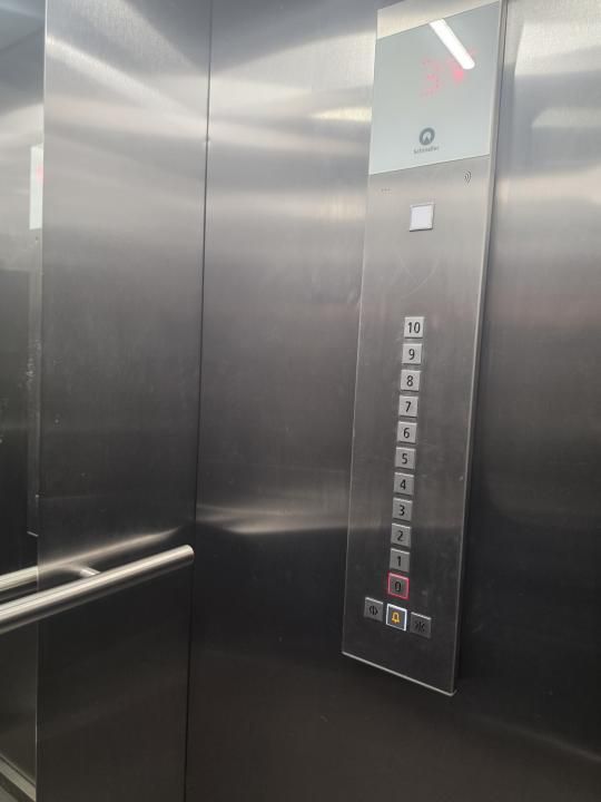 Titan/Minis vanzare apartament 2 camere mobilat & utilat + loc parcare + boxa – fotografia 32 din 45