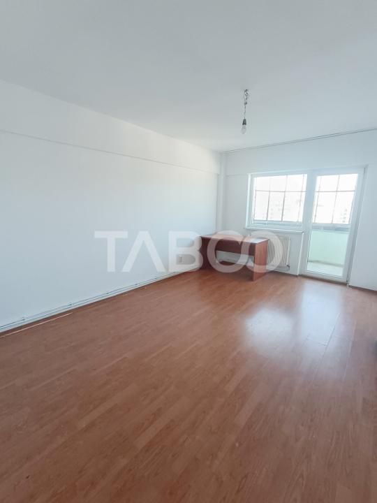 Apartament cu 2 camere decomandate in Marasti zona Kaufland – fotografia 2 din 5