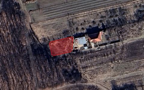 Teren de vânzare în satul Hințești, lângă pădurea Moșoaia – 624 mp