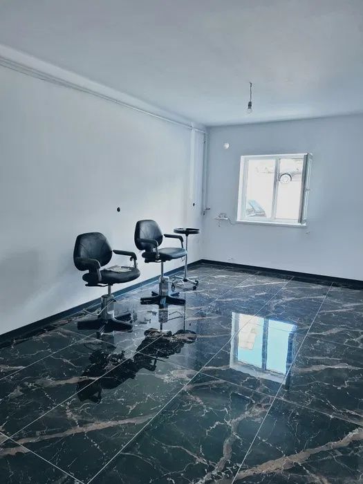Apartament/ spatiu comercial, 41 mp, zona Stejarului!, Floresti! – fotografia 1 din 6
