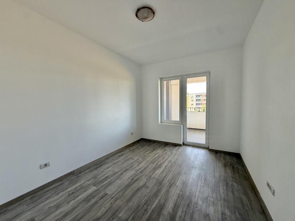 Apartament 2 camere, decomandat, etaj 1, terasa 20mp in Giroc – fotografia 3 din 11