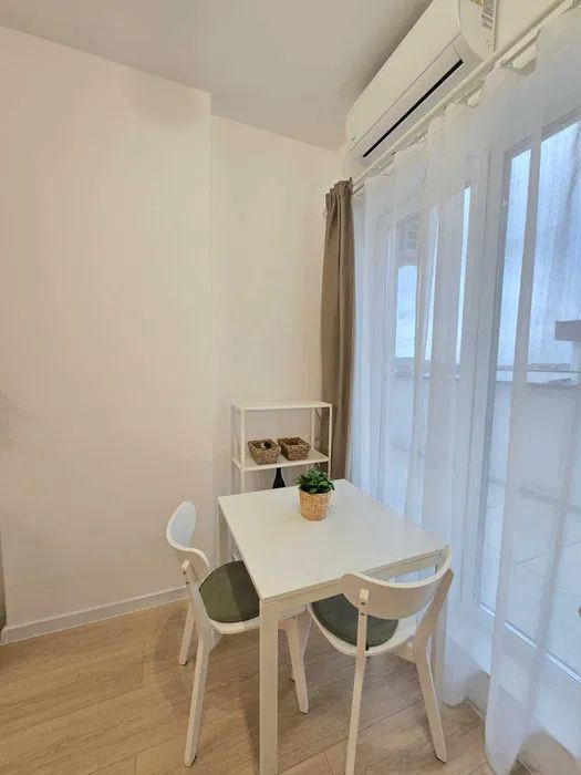 Apartament 2 camere, 40 mp, terasa 30 mp. MODERN, garaj, lift, zona Catanelor! – fotografia 4 din 8