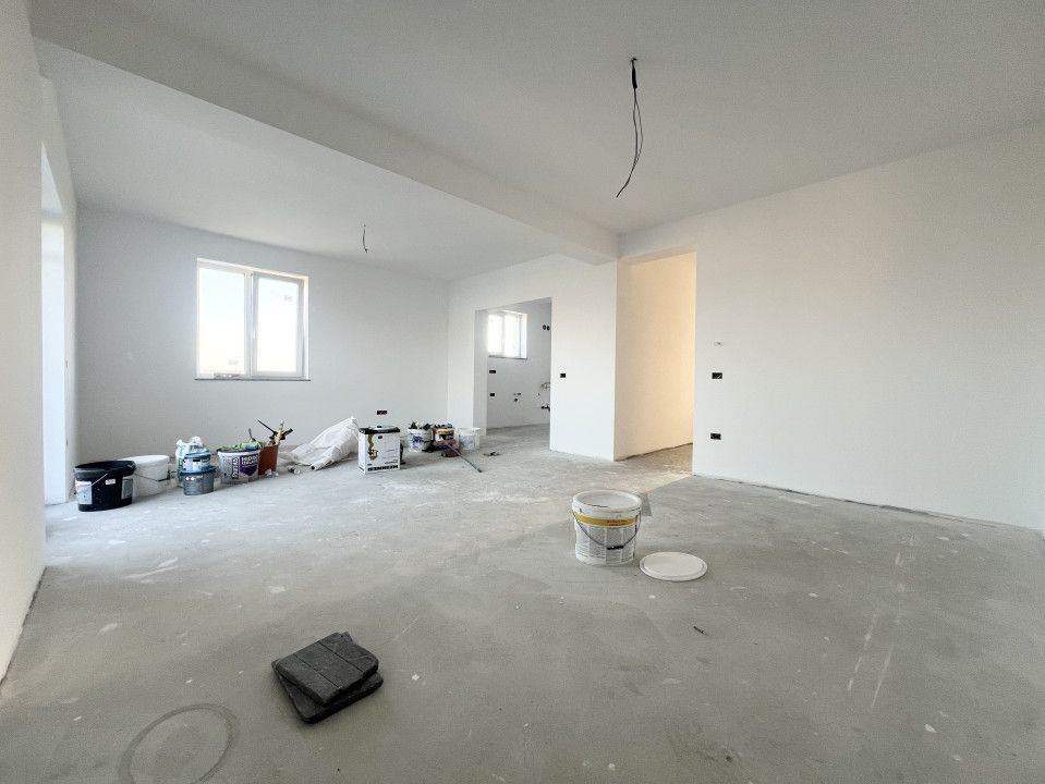 Duplex, 130mp utili, 250mp teren, 4 Camere, Constructie Noua -Giarmata – fotografia 1 din 17