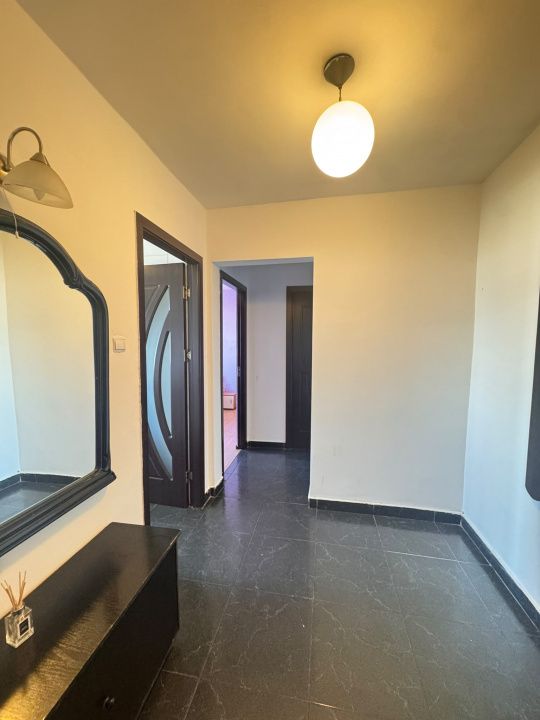 Apartament 2 camere de vânzare – Casa de Cultură, Constanța – fotografia 9 din 18
