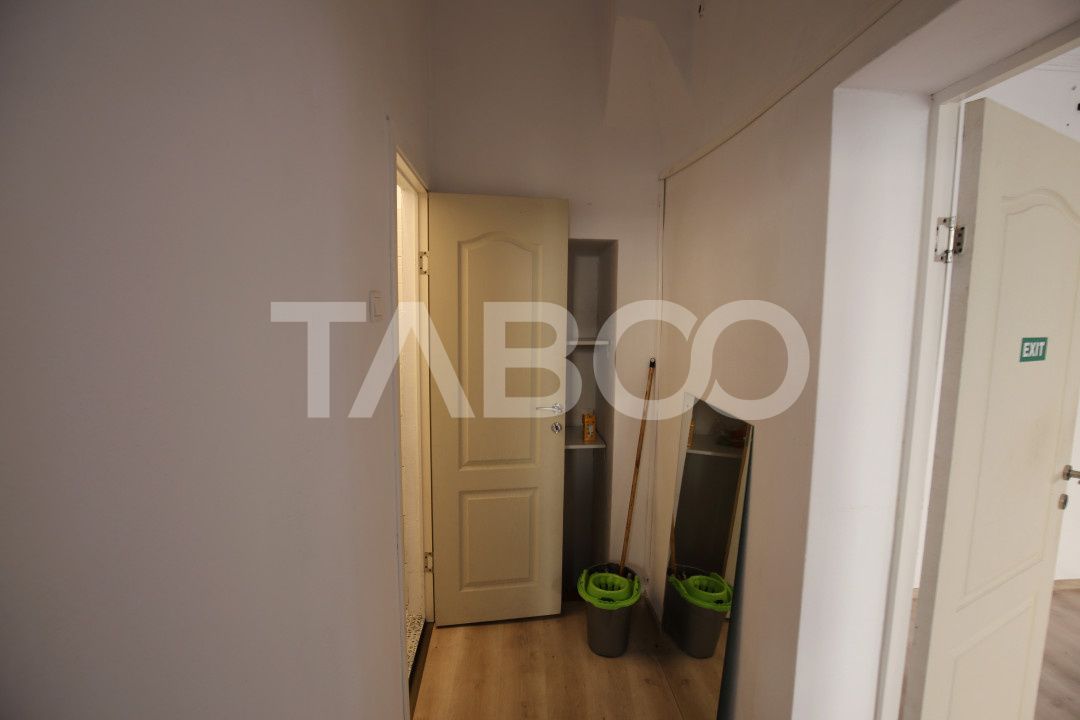 Spatiu comercial de inchiriat in zona Centrala 75mpu Sibiu – fotografia 7 din 8