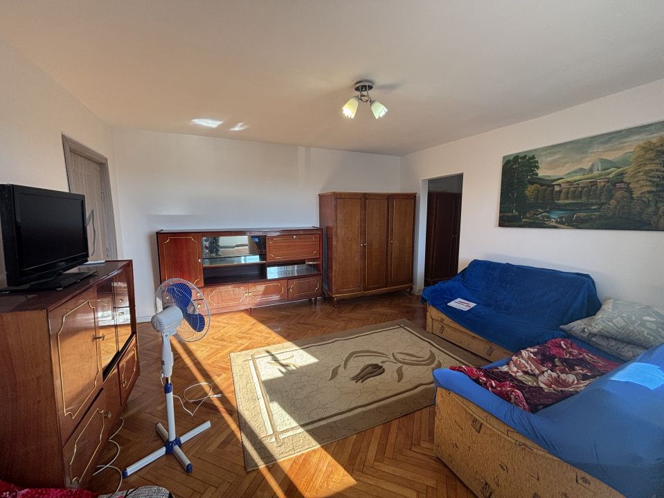 Apartament de inchiriat cu 3 camere in zona Dambovita – fotografia 11 din 17
