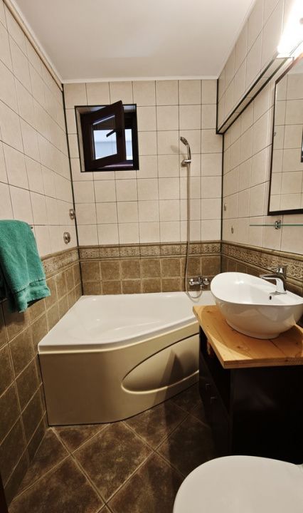 3 camere Titan/ metrou/ renovat/ prima inchiriere – fotografia 11 din 15